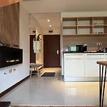 Terra Vista Penthouse Near Pirin Golf And Bansko Διαμέρισμα Ράζλογκ